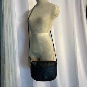 proxy vintage Women’s Multi pocket leather small crosbody bag Good Vtg Cond